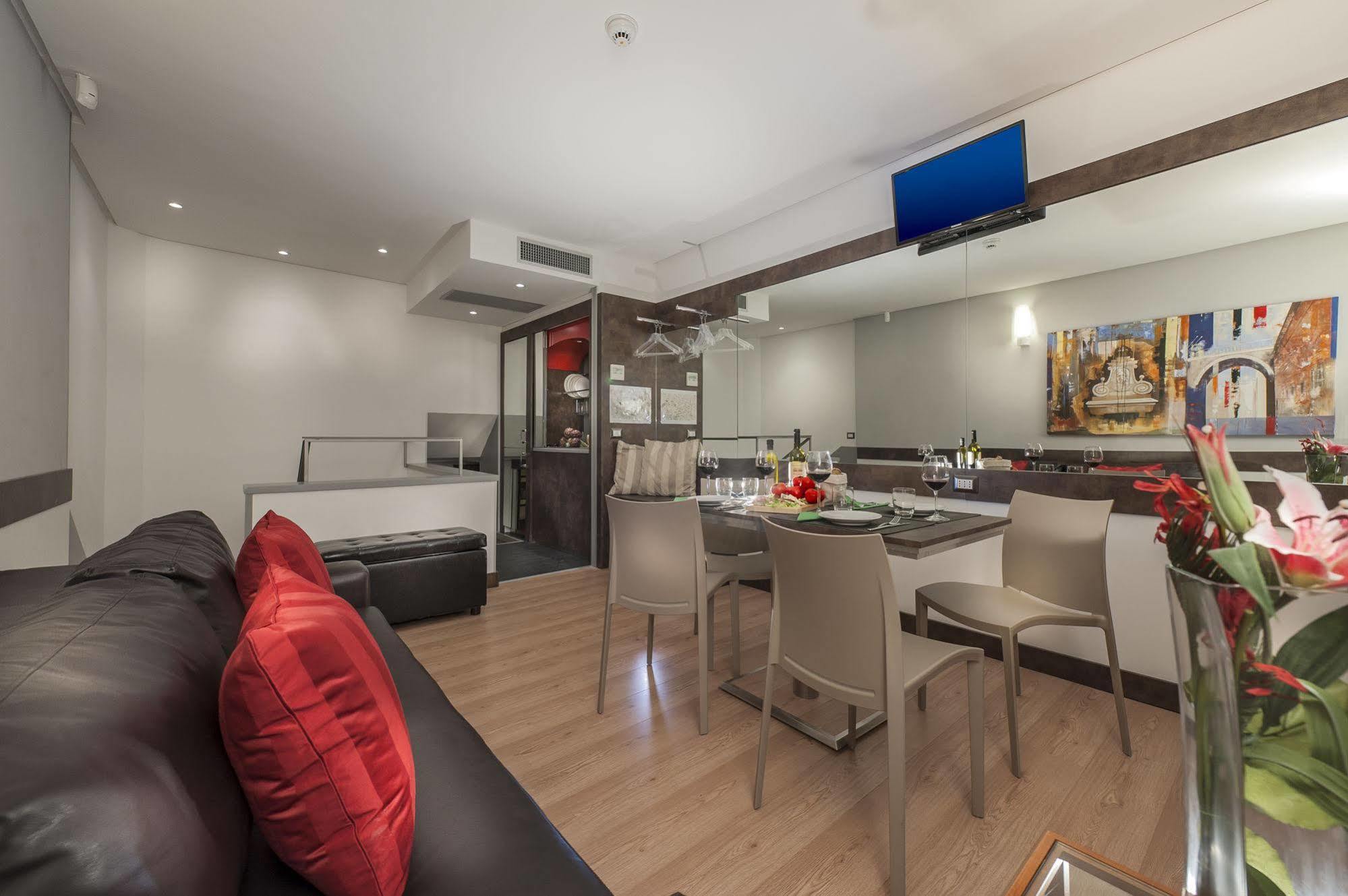 Hisuiterome - Aparthotel Rome